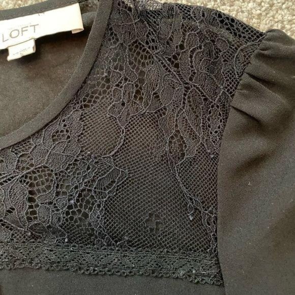 LOFT Black Long Sleeve Lace Yoke Long Sleeve Popover Blouse - Picture 9 of 9
